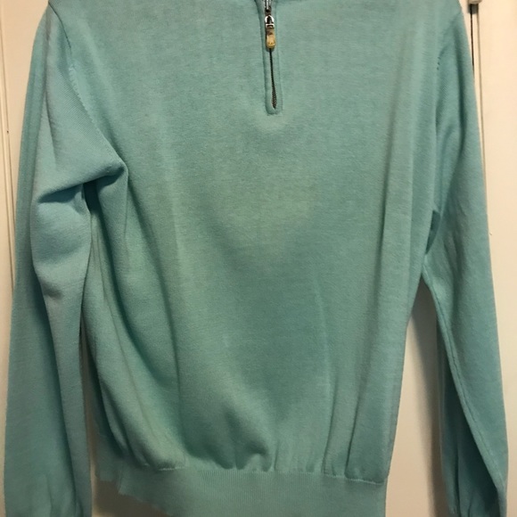 Button down and pullovers. Various brands including Tommy Bahama. - Picture 4 of 4